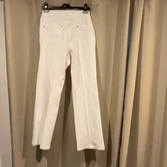 Are waist measurements 17 inches rise 11 inches 31 inches inseam - Picture 7 of 7